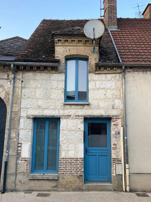 Le Gambetta - Nouveau Proprietaire Estissac Exterior photo